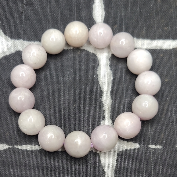 +13mm Kunzute Bracelet UV Reactive - Picture 1 of 3